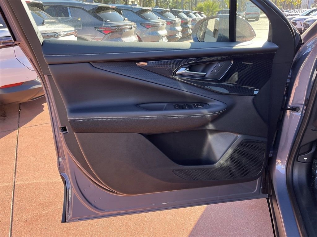 New 2026 Galaxy Gray Metallic Chevrolet LT image 21