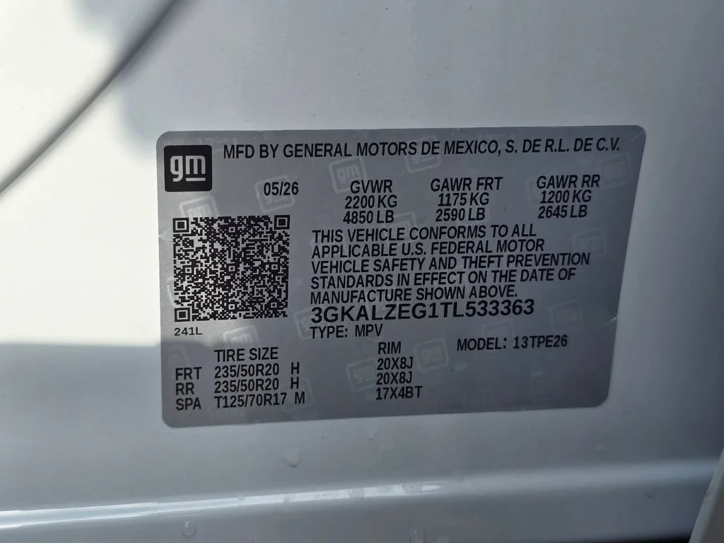 New 2026 Glacier White Tricoat GMC Denali image 31