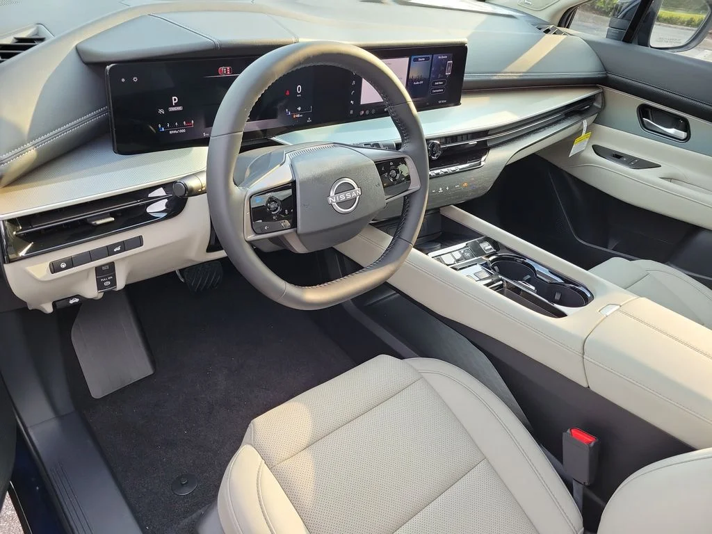 New 2026 Blue Nissan SL image 18