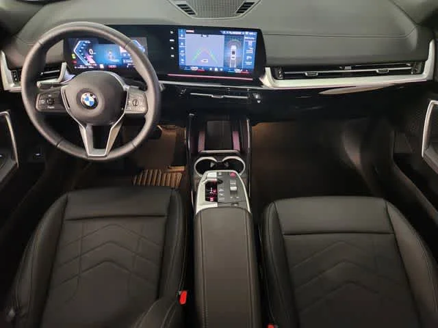 Used 2026 Alpine White BMW xDrive28i image 3