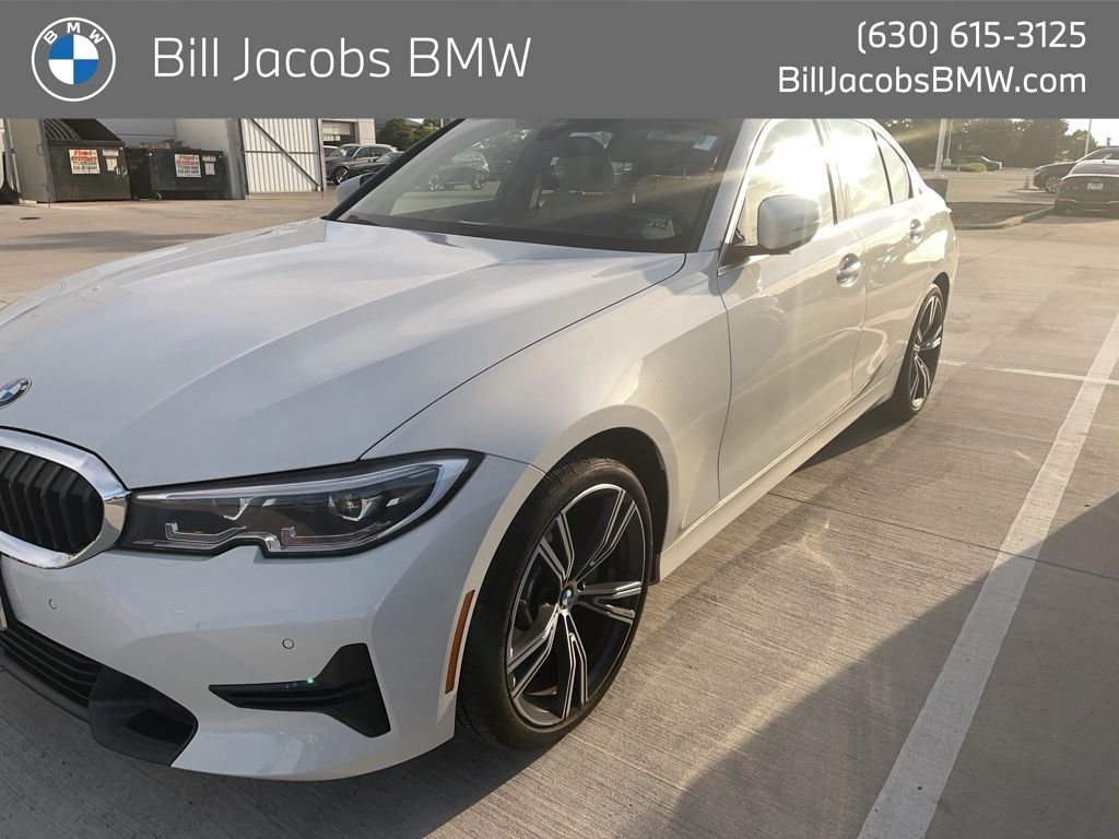 2021 BMW 3 Series 330i xDrive Sedan's photo