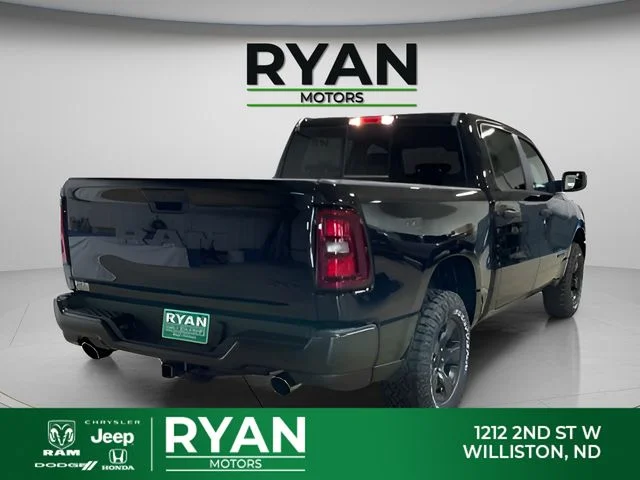 New 2026 Diamond Black Crystal Pearl-Coat Exterior Paint RAM Warlock image 3