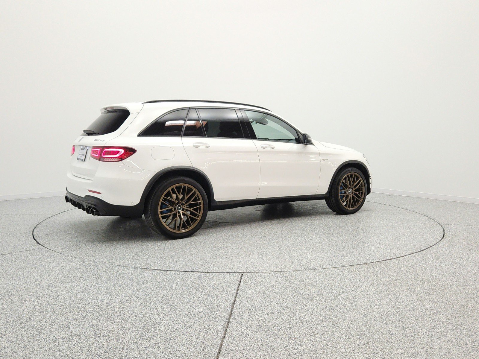 Used 2022 Polar White Mercedes-Benz AMG® GLC 43 4MATIC SUV image 5
