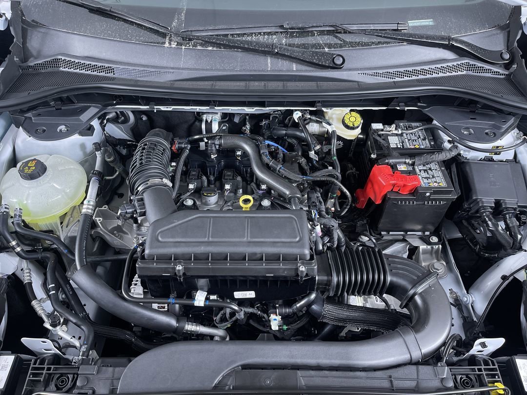 New 2026 Oxford White Ford Active image 26