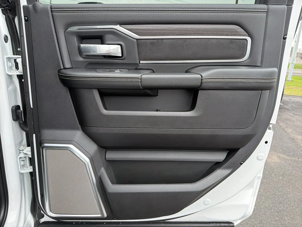 New 2026 Bright White Clear-Coat Exterior Paint RAM Laramie image 16