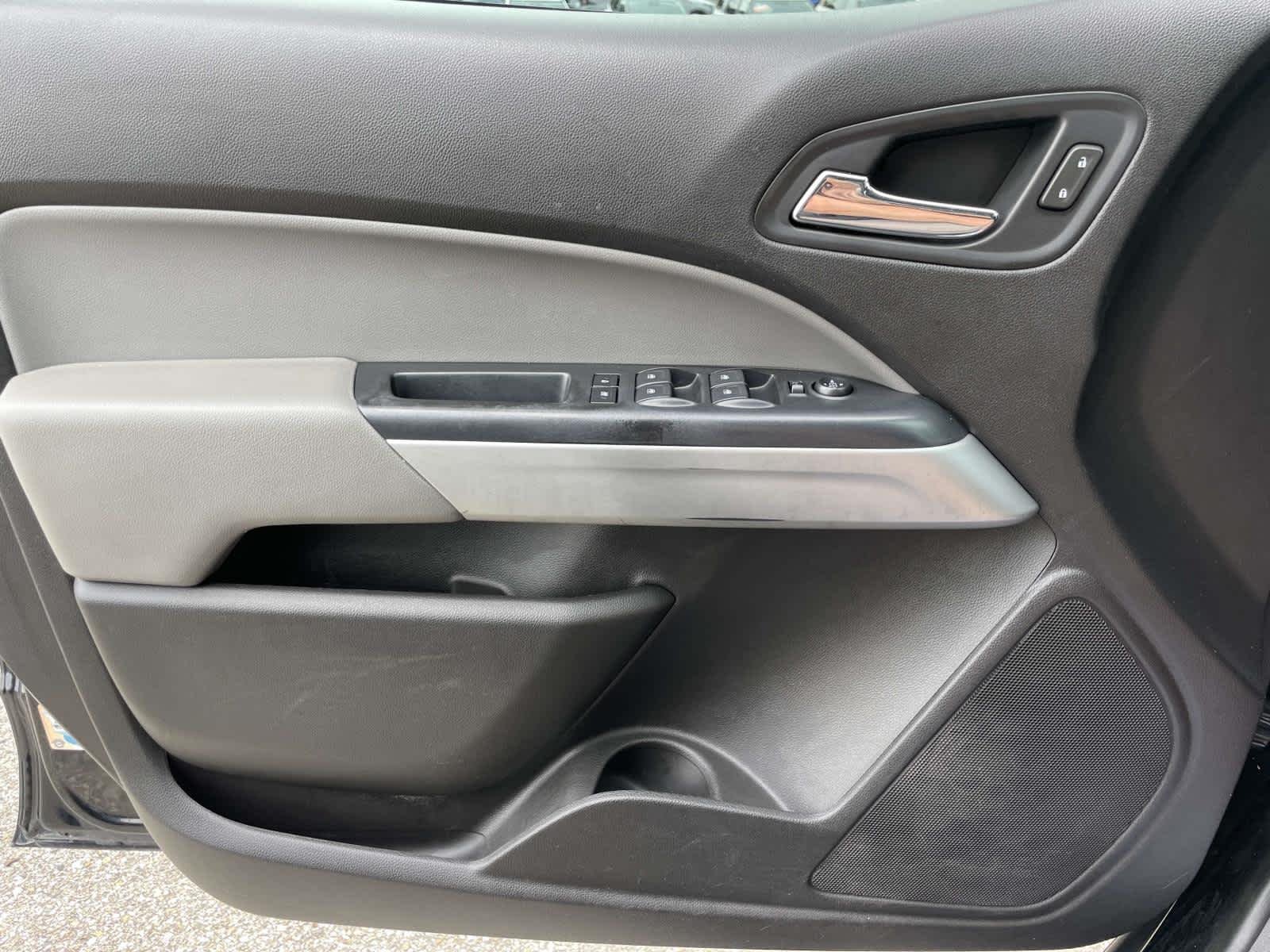 Used 2018 Black Chevrolet 4WD LT image 28