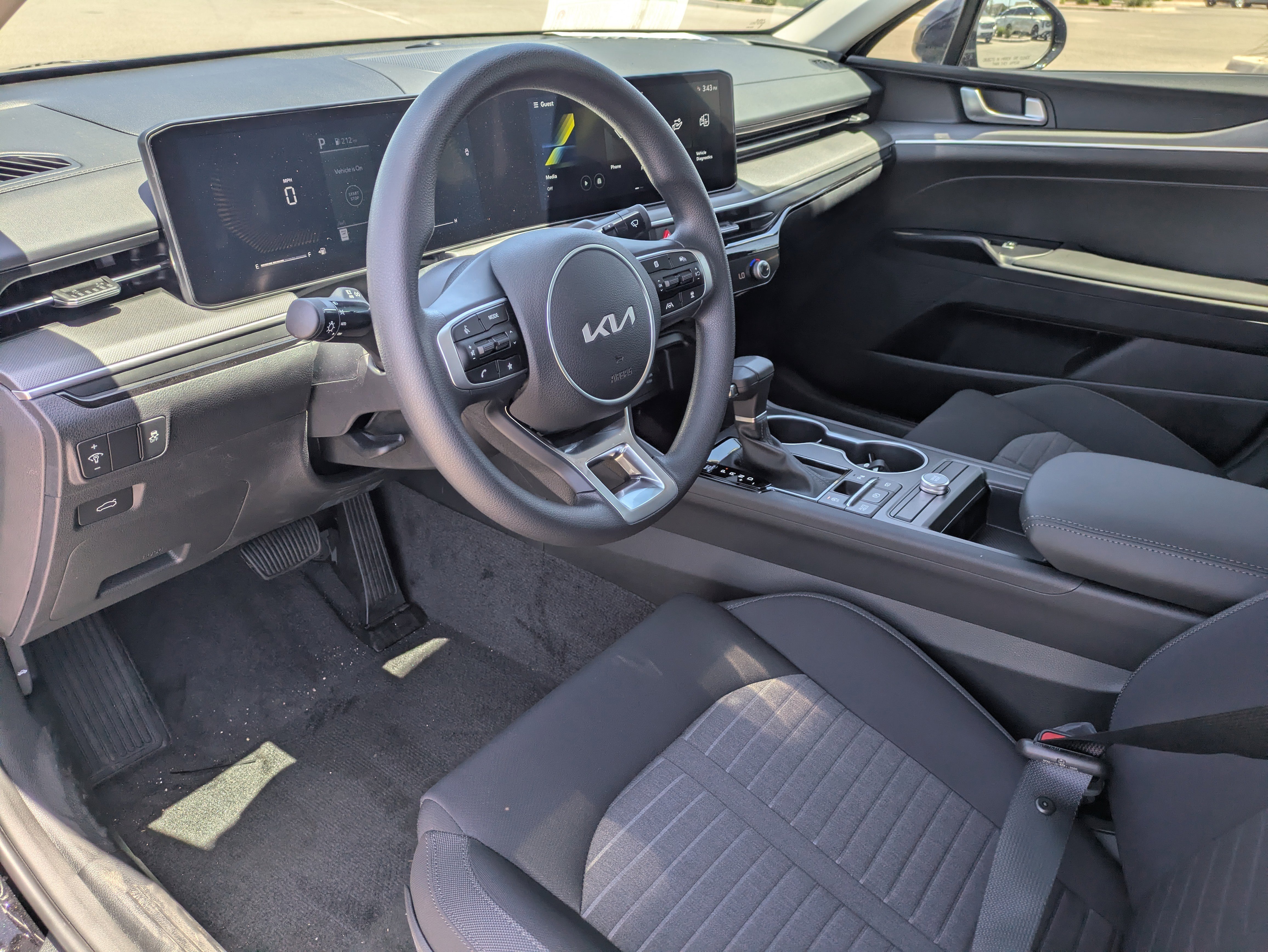 New 2026 Aurora Black Pearl Kia LXS FWD image 23