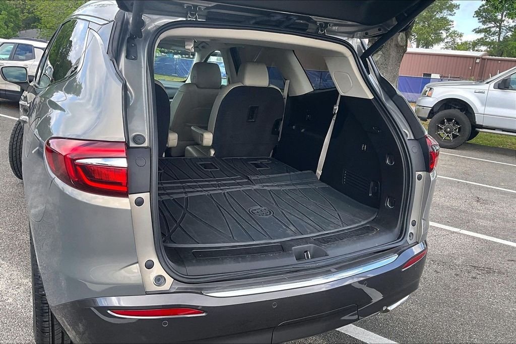 Used 2019 Gray Buick Premium Group image 37
