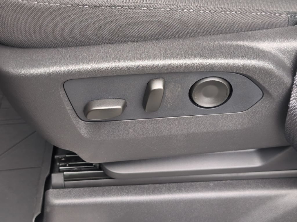 2026 Chevrolet Silverado 1500 LT - Photo 18