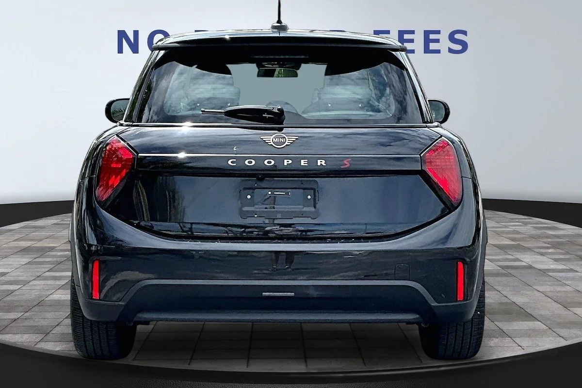 Used 2025  MINI Cooper S image 5