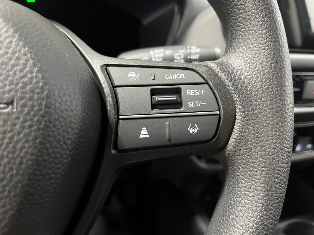 New 2027 Platinum White Pearl Honda LX image 19
