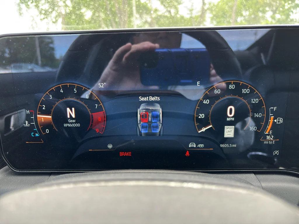 Used 2025 Molten Ford GT Premium image 15
