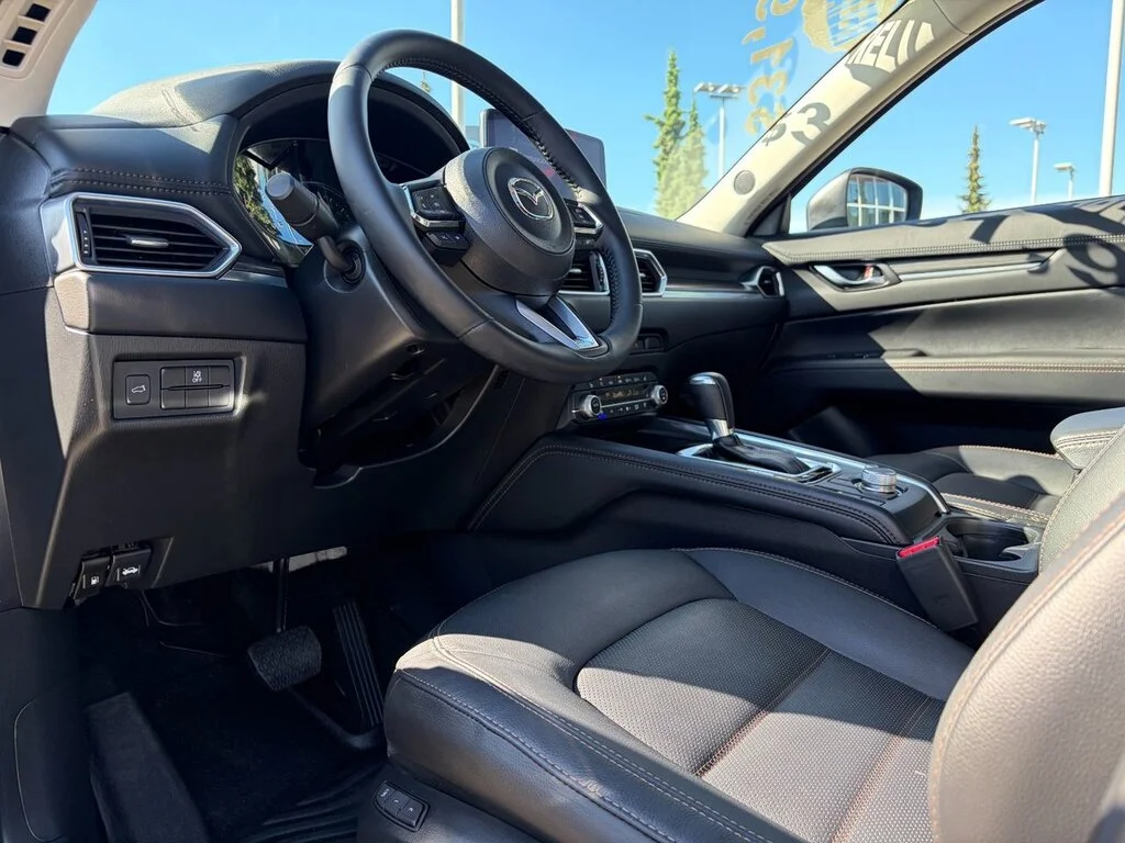 Used 2023  Mazda GT AWD 2.5L I4 CD at image 17