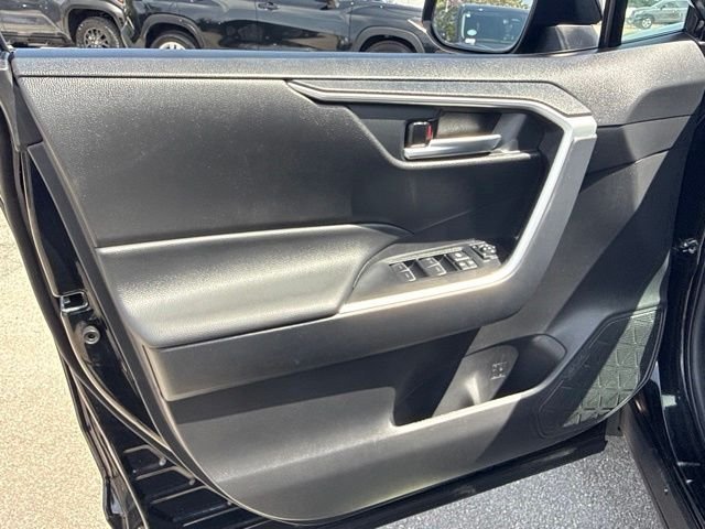 Used 2025 Black Toyota XLE image 29