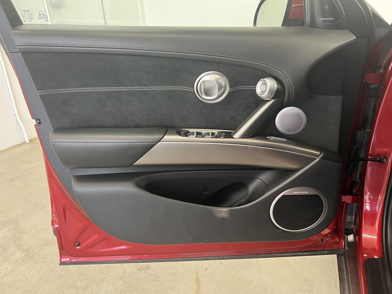 2023 GENESIS GV60 Performance - Photo 17