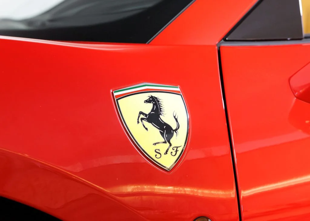 Used 2018 Red Ferrari Base image 33