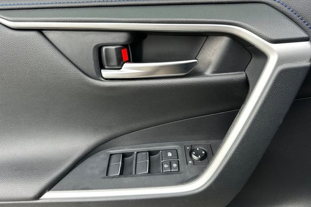 Used 2019 Black Toyota XSE image 13