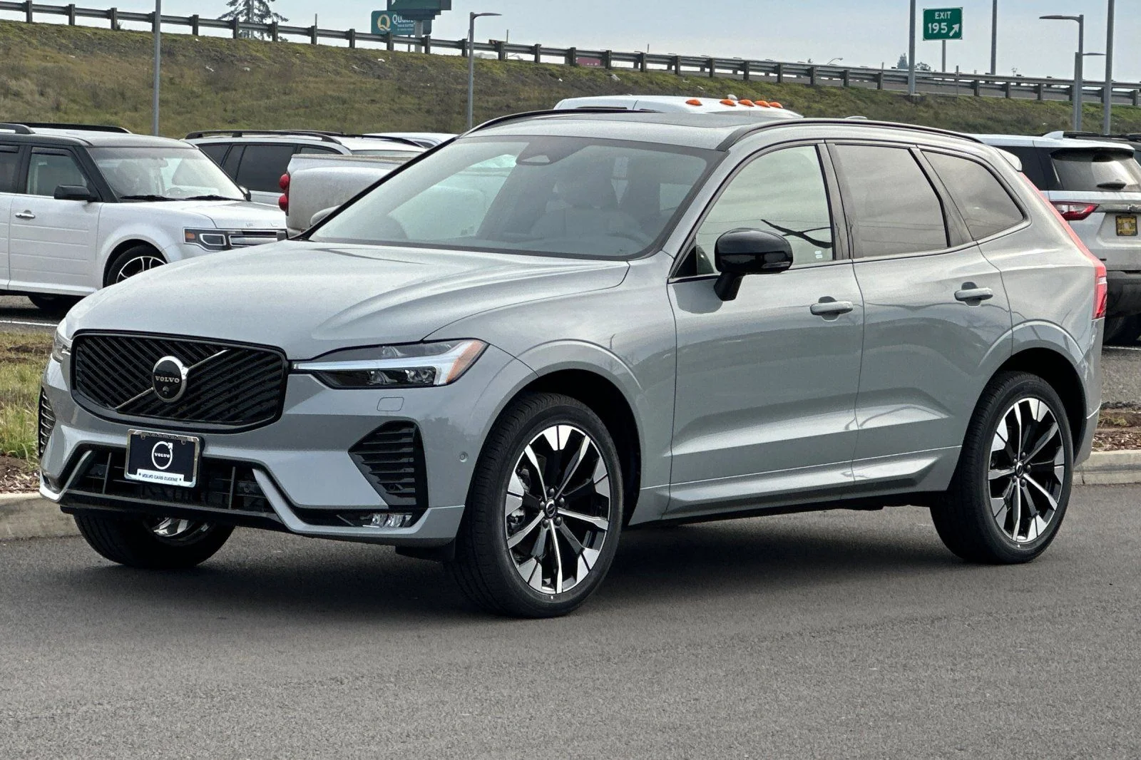 New 2026 Gray Volvo Plus image 7