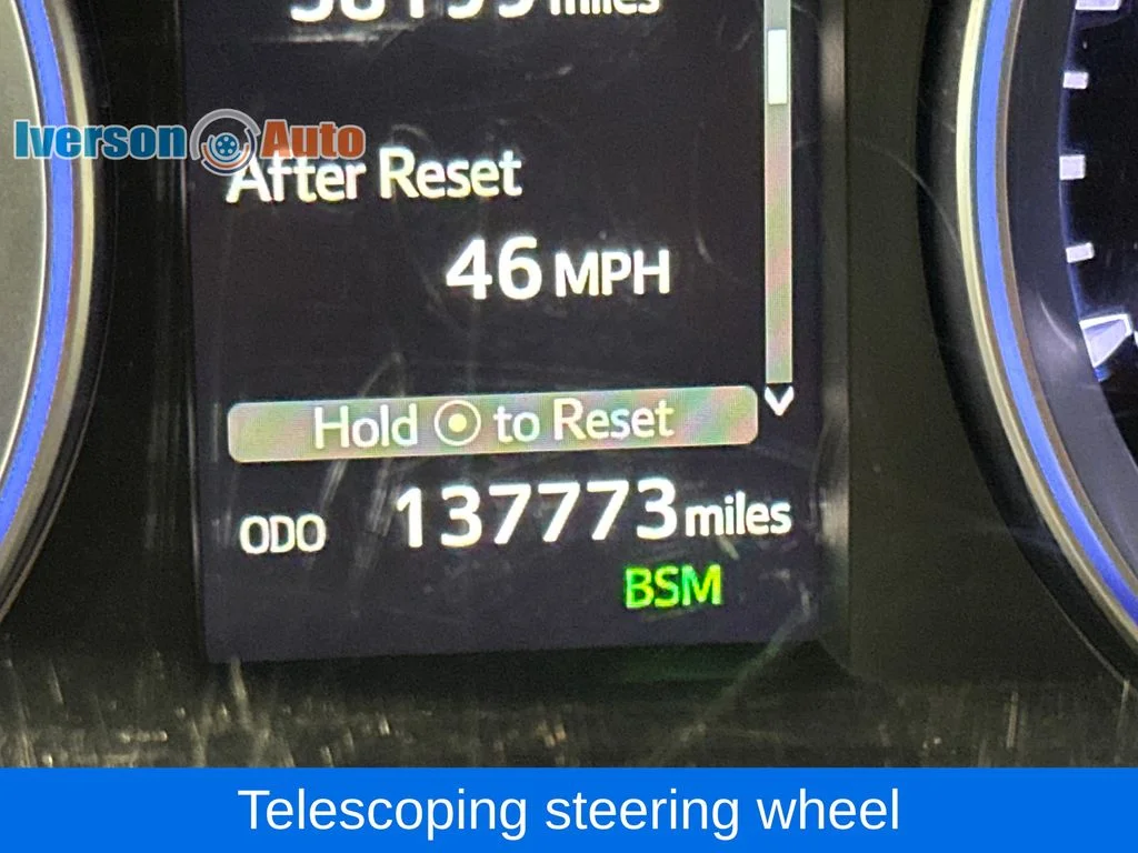 Used 2018 Gray Toyota XLE image 21