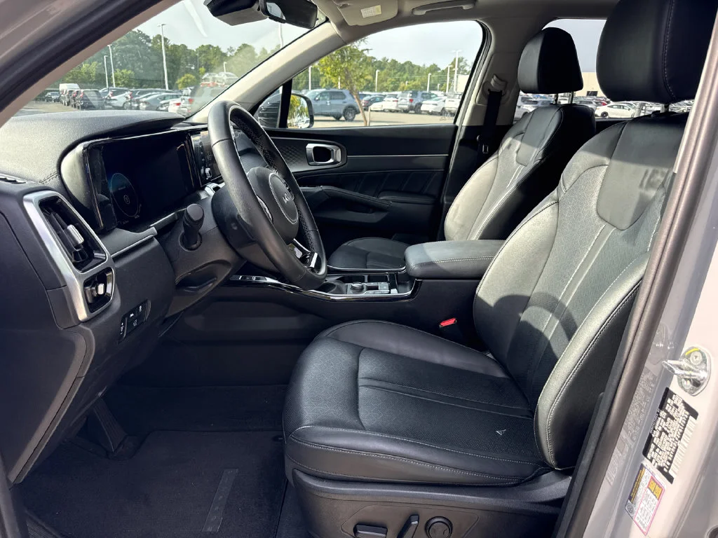 Used 2023 Gray Kia SX image 12