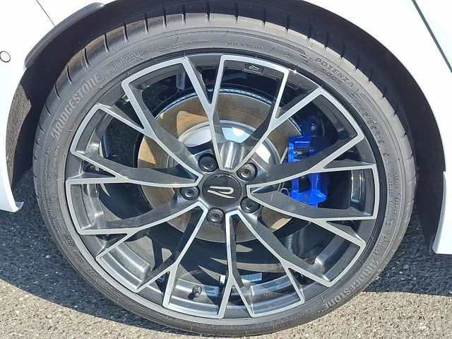 New 2026 White/off-white Volkswagen Base image 5