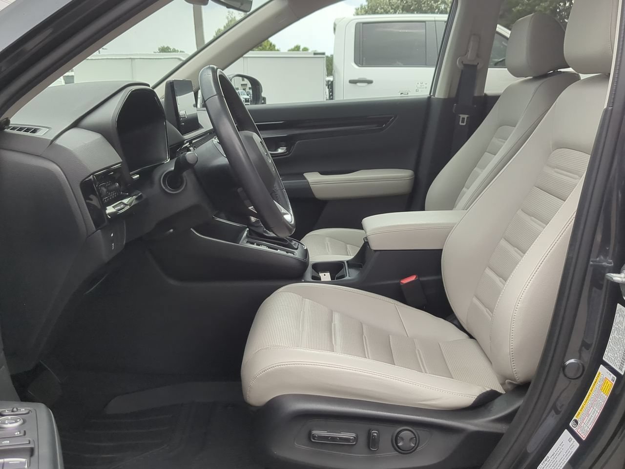 Used 2023 Gray Honda EX-L 2WD image 19