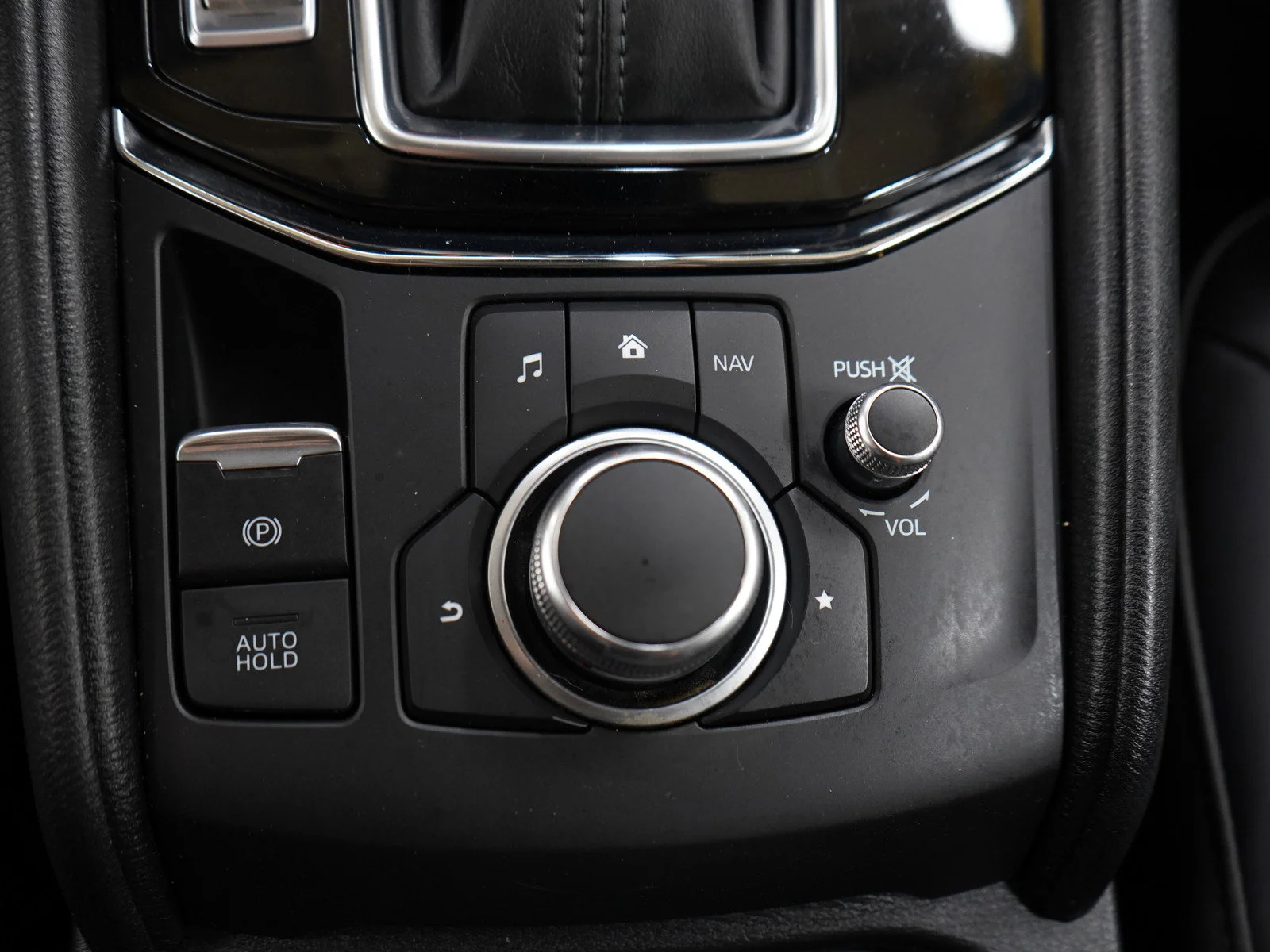 Used 2019 Soul Red Crystal Metallic Mazda Touring image 23