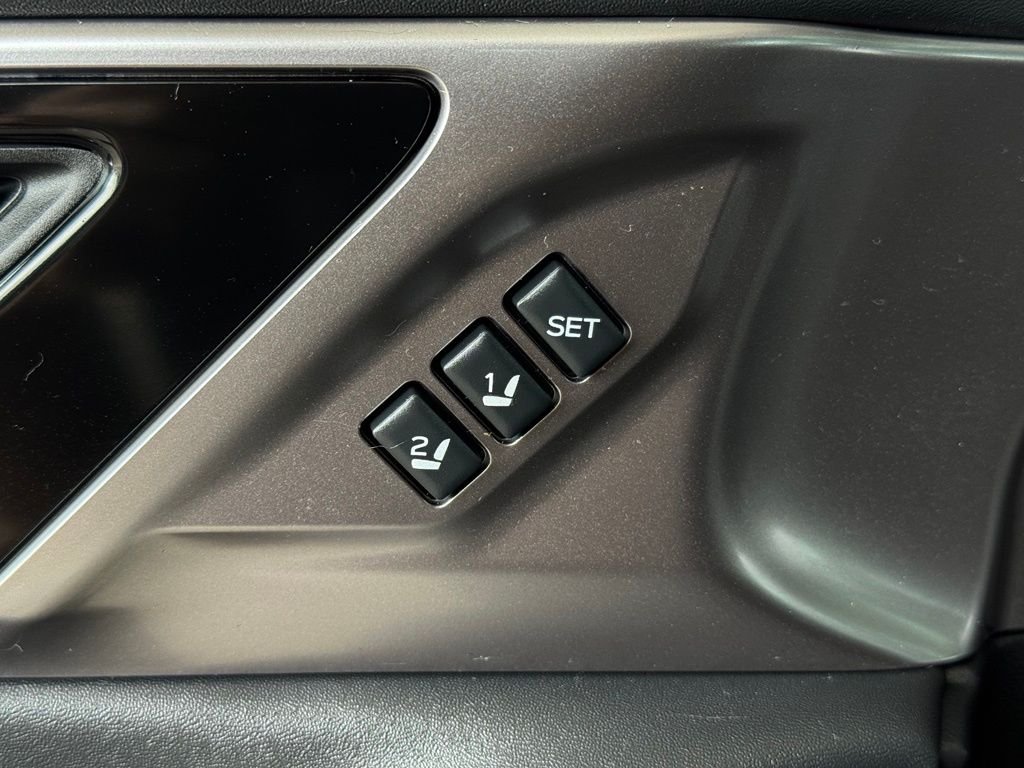 Used 2023  Subaru Touring XT image 32