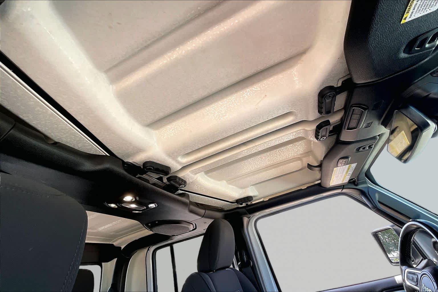Used 2020 Bright White Clear Coat Jeep Overland image 14