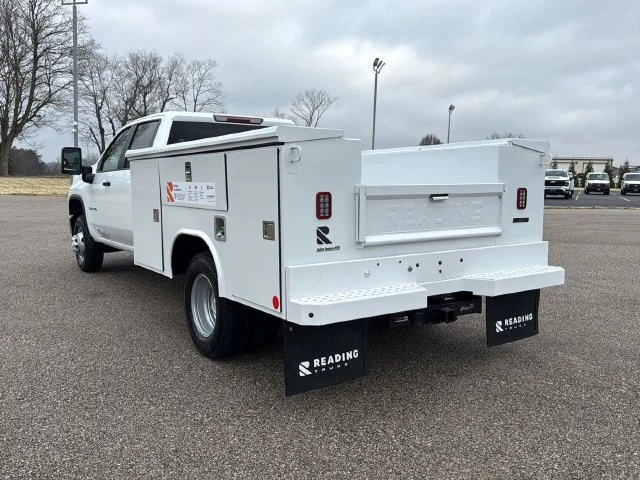 New 2026 Summit White Chevrolet Work Truck image 15