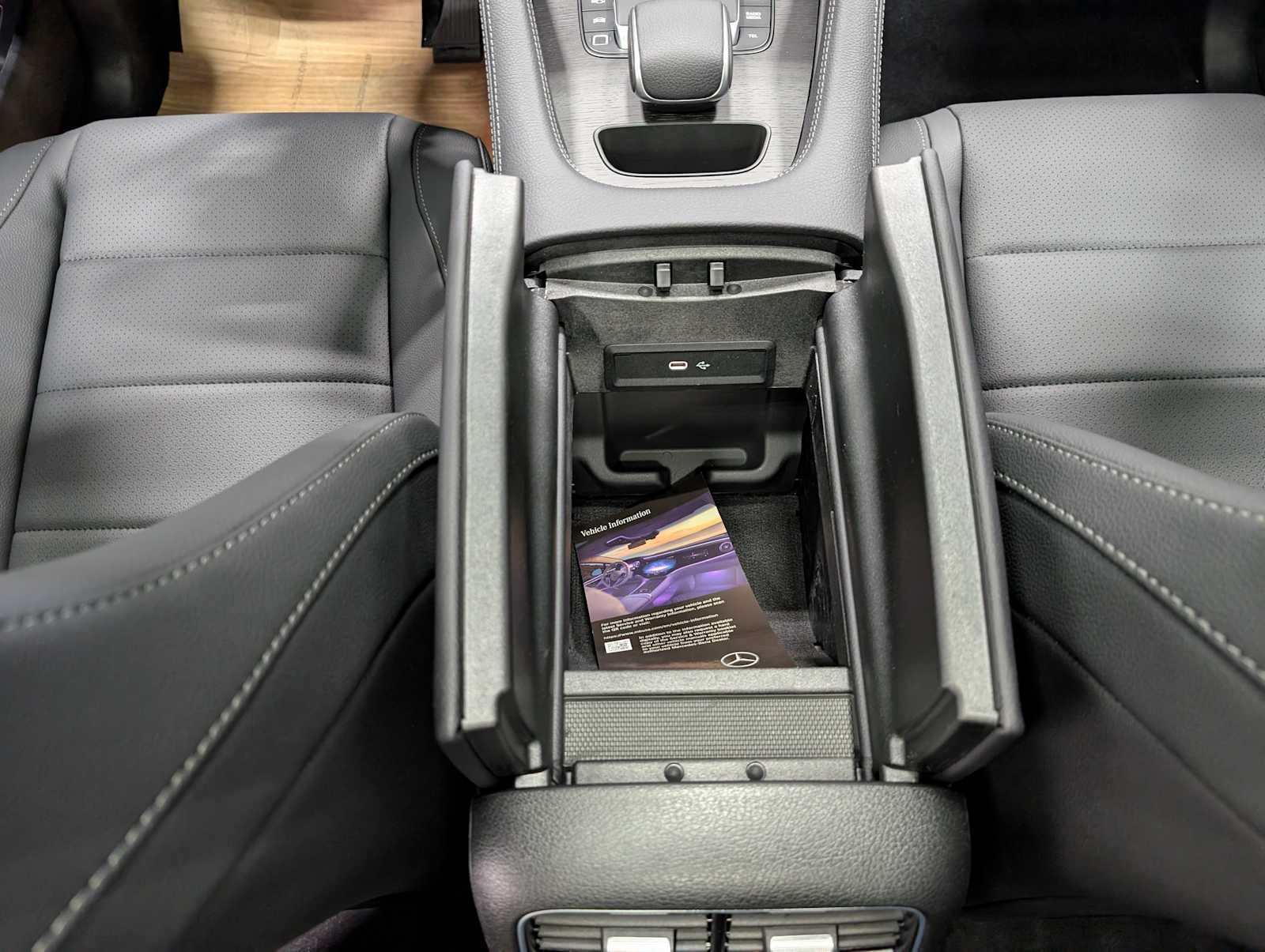 New 2026 MANUFAKTUR Alpine Grey Mercedes-Benz GLE 350 image 19