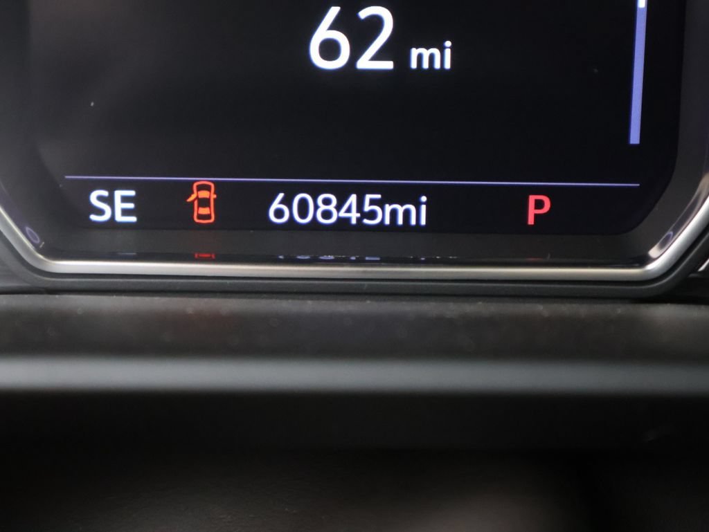 2021 GMC Yukon Denali - Photo 32