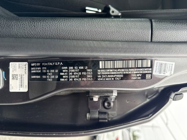 Used 2018 Granite Crystal Metallic Clearcoat Jeep Upland Edition image 17