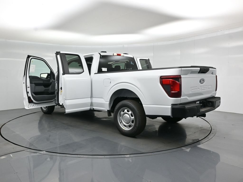 New 2026 Oxford White Ford XL image 27