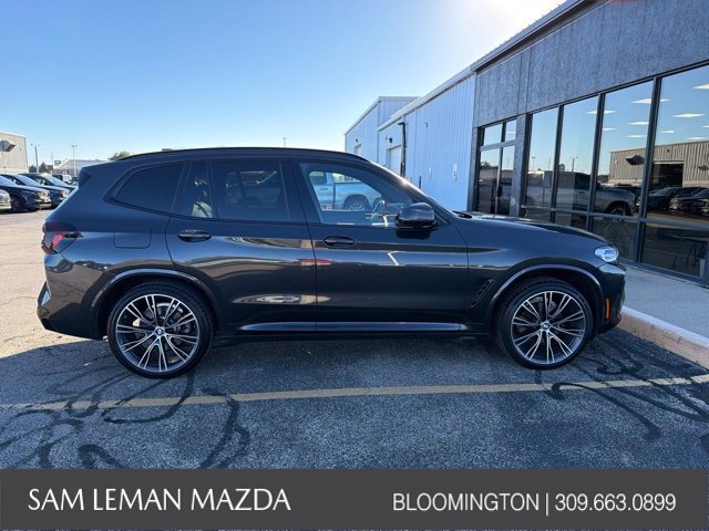 Used 2022 Gray BMW xDrive30i image 12