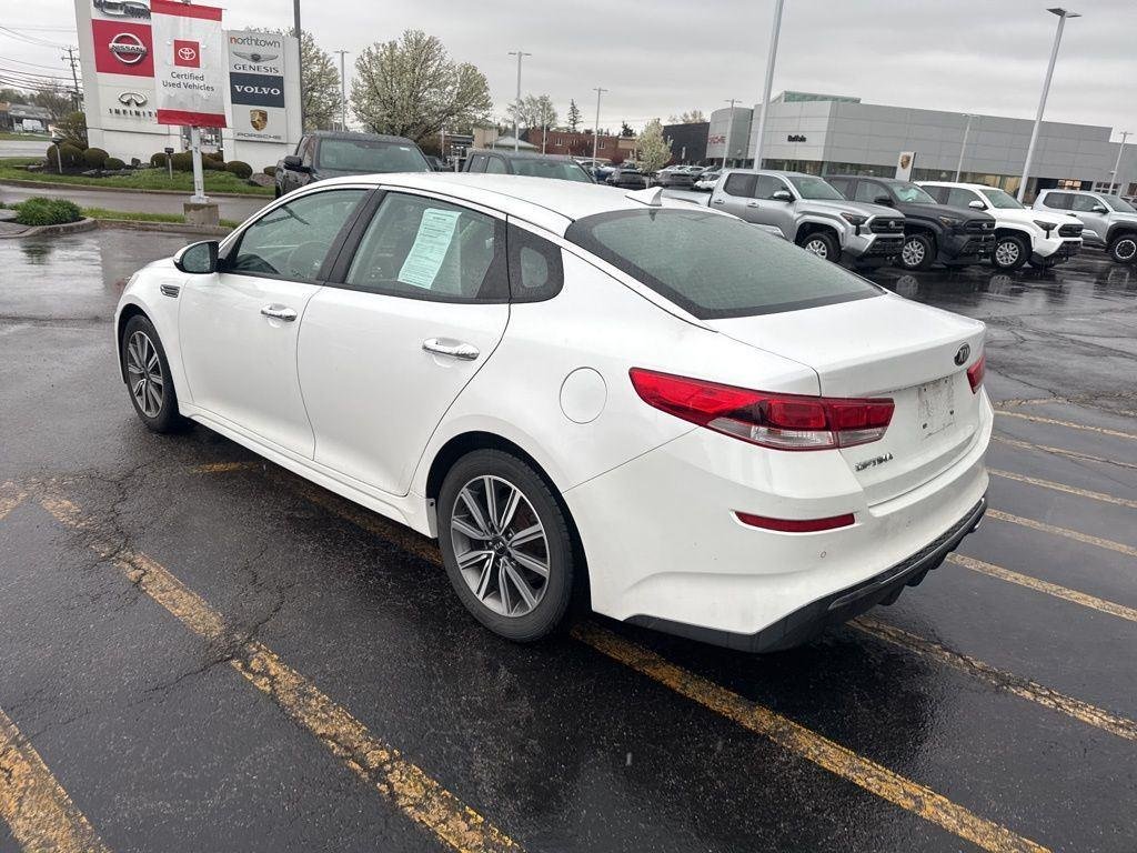 Used 2019 Snow White Pearl Kia LX image 6