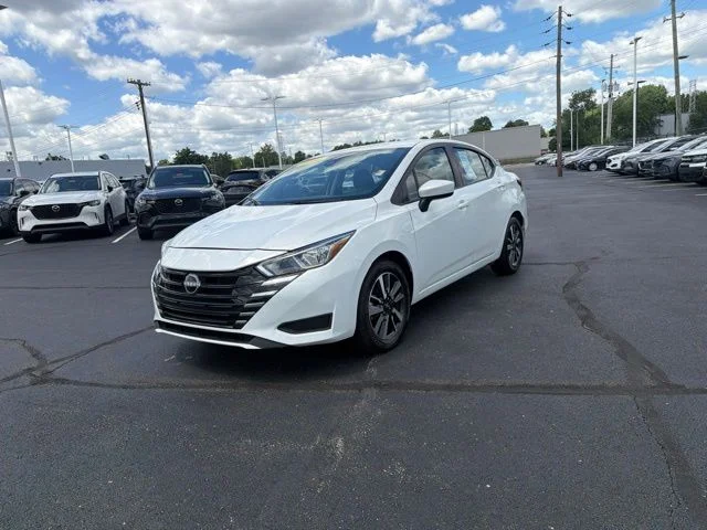 Used 2024 White Nissan 1.6 SV image 25
