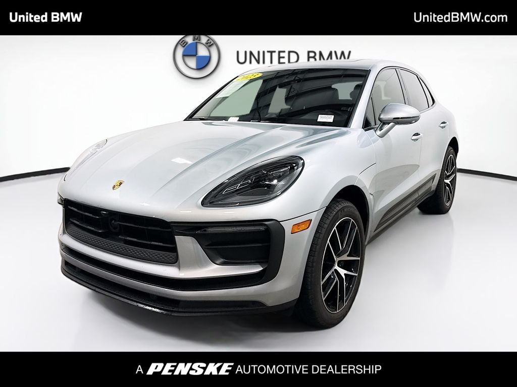 2023 Porsche Macan Base