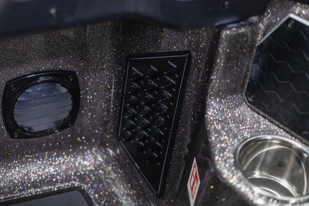 New 2026 Titanium Flake Skeeter  image 20