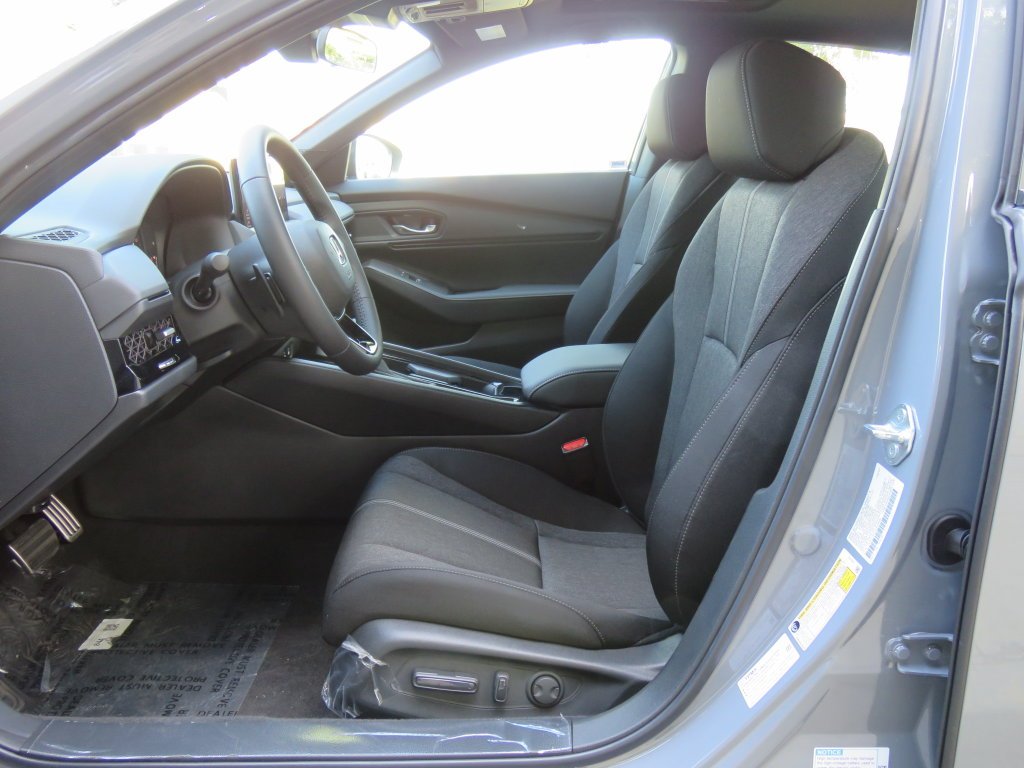New 2026 Urban Gray Pearl Honda Sport image 9