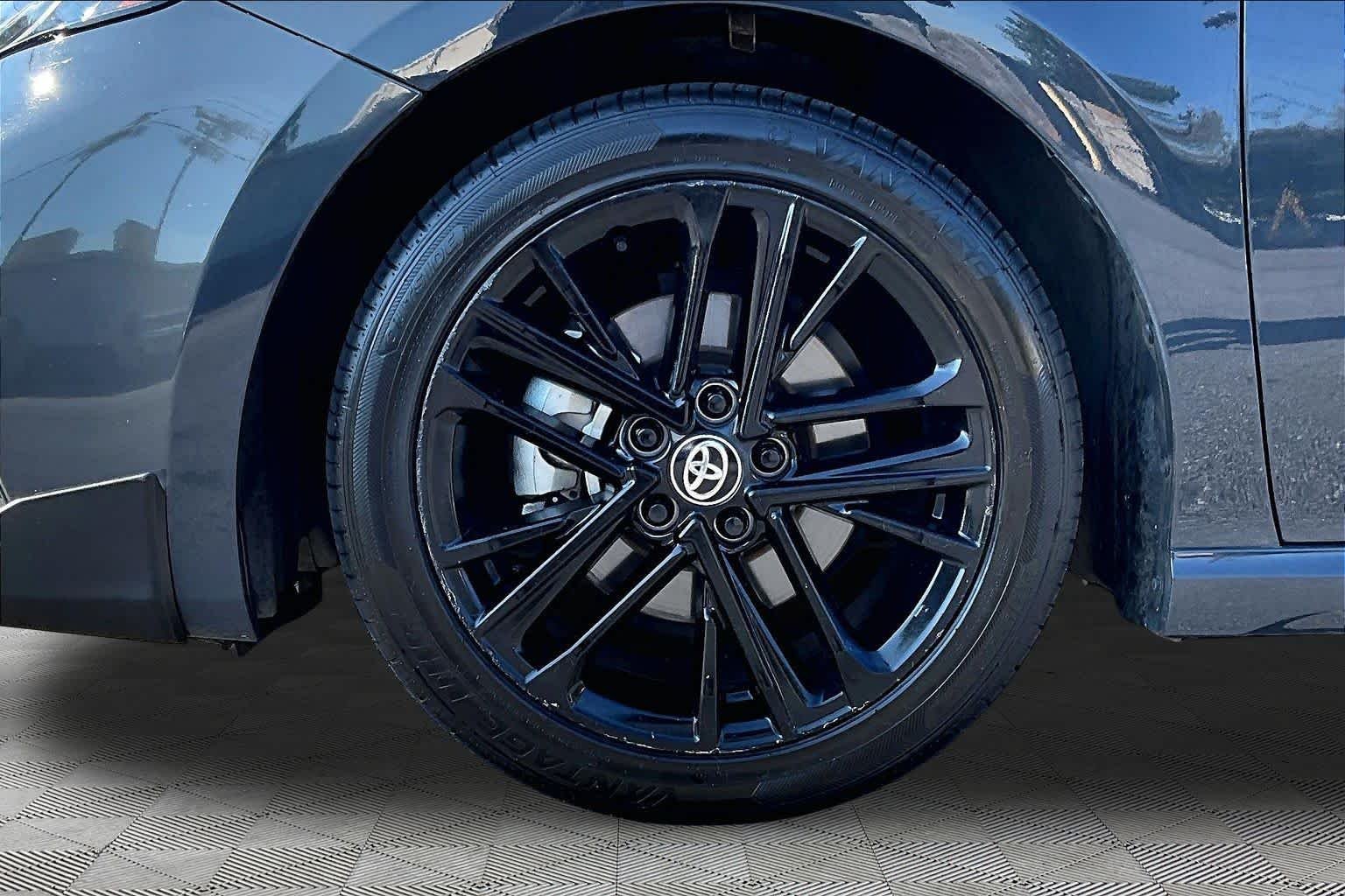 Used 2025 Underground Toyota SE image 11