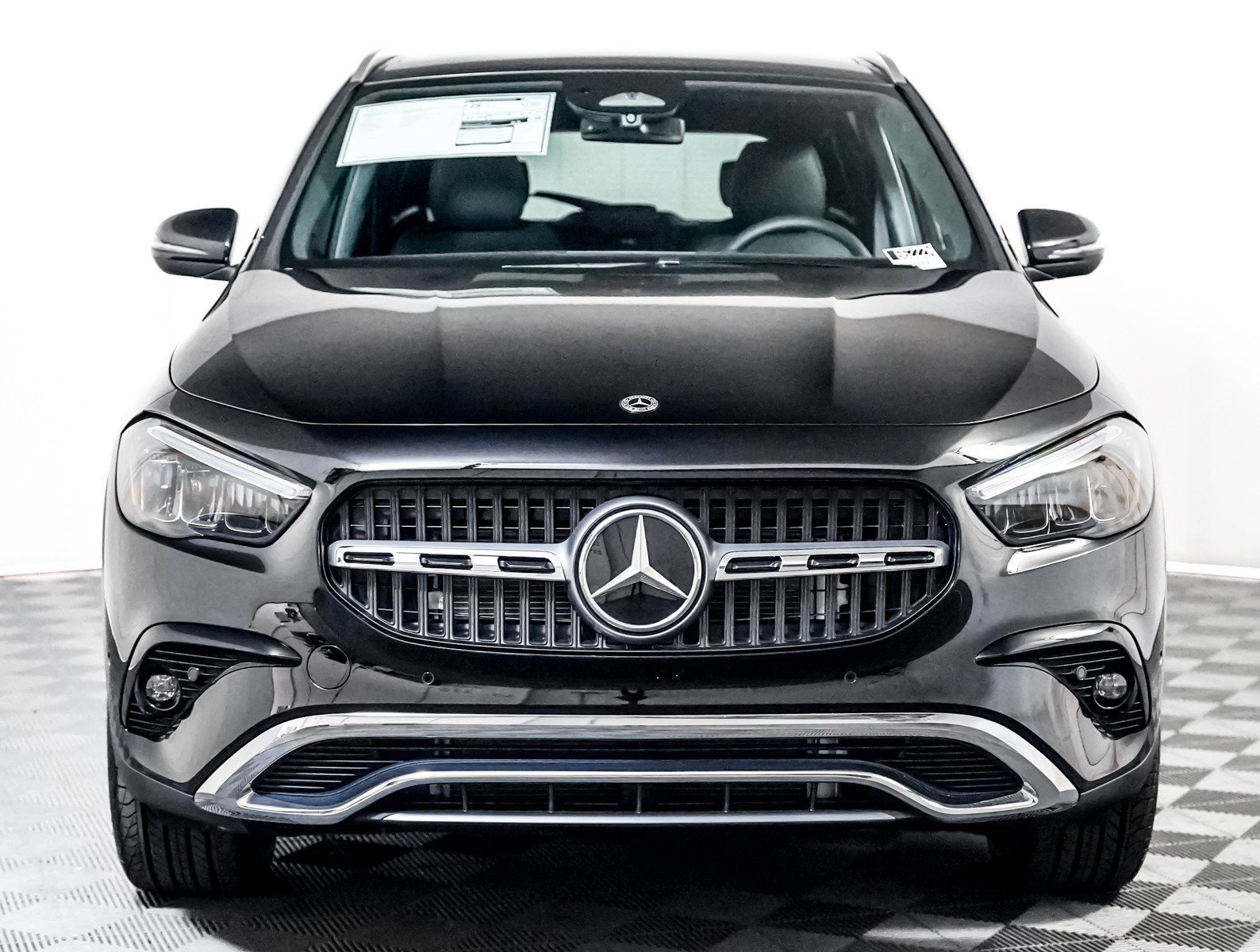 New 2026 Night Black Mercedes-Benz GLA 250 image 9
