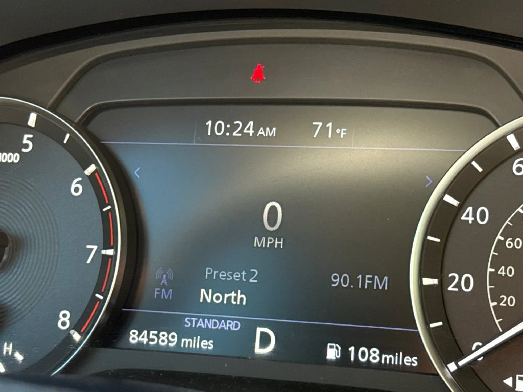Used 2020 Black Obsidian INFINITI LUXE image 30