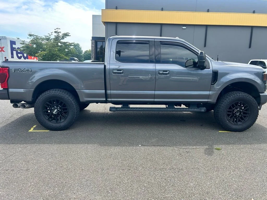 Used 2022 Gray Ford Lariat image 4