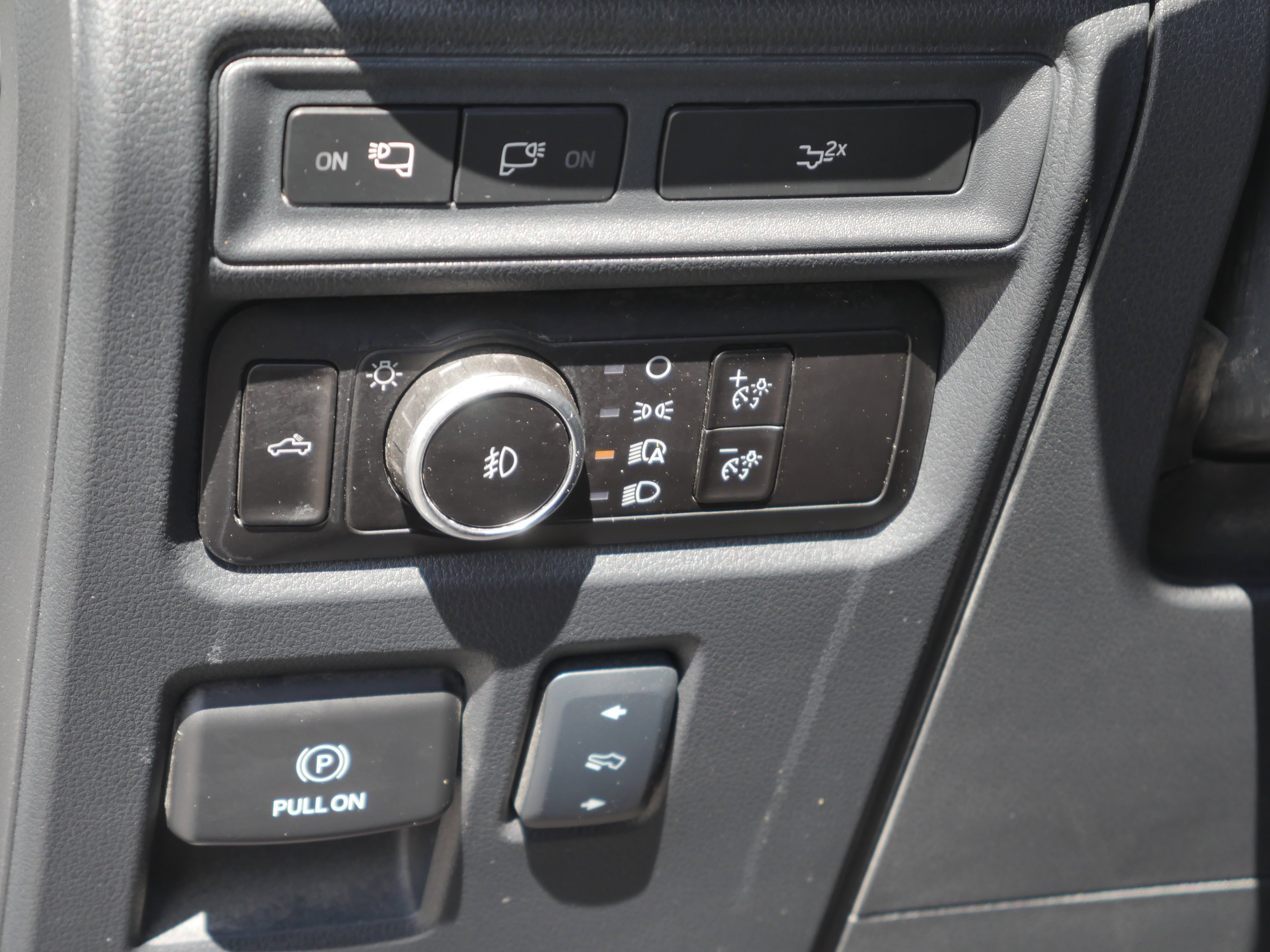 2024 Ford F-150 Lariat - Photo 6