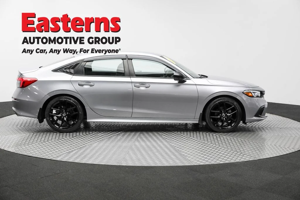Used 2022 Silver Honda Sport image 4