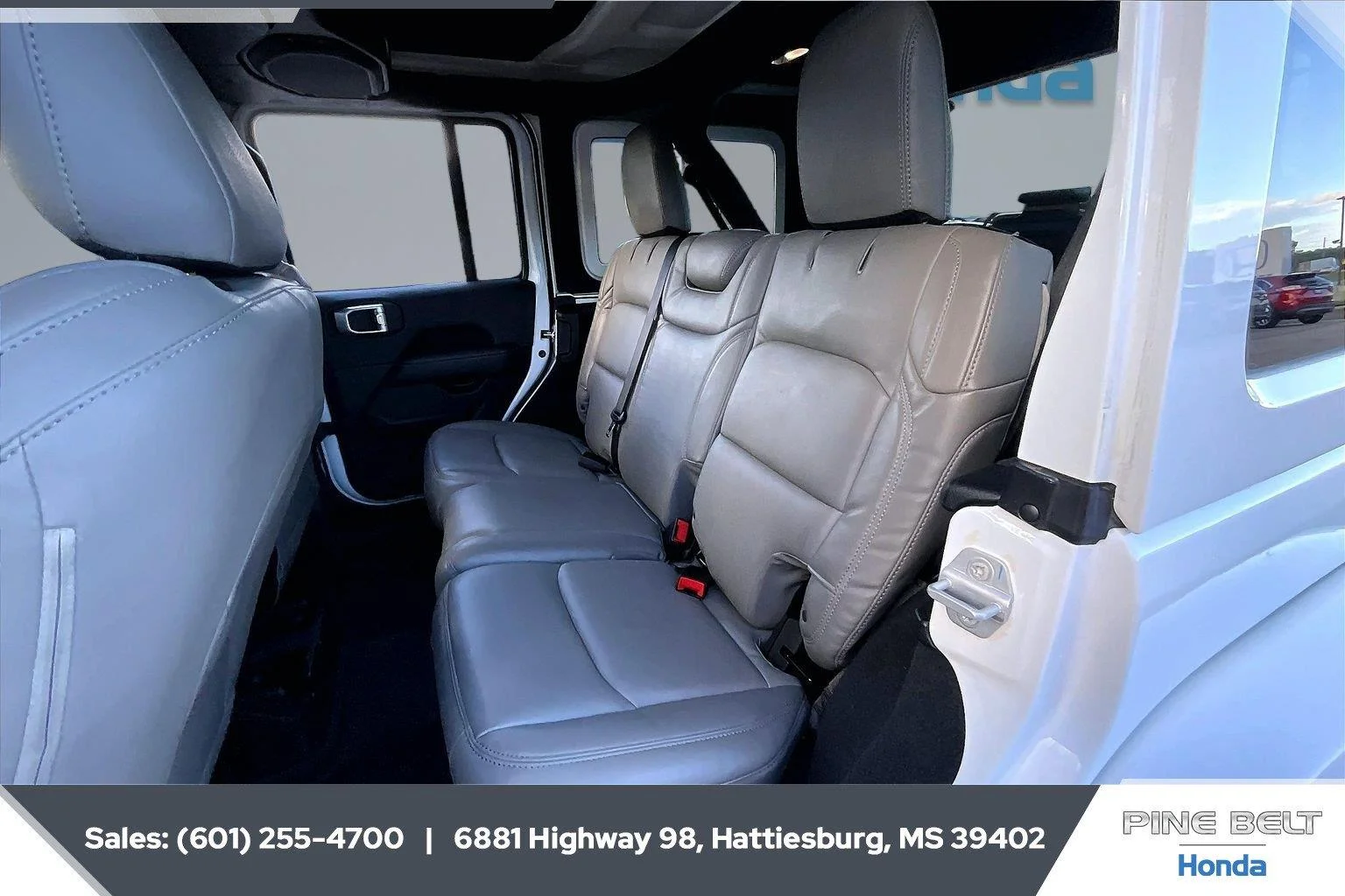 Used 2023 Bright White Clearcoat Jeep Sahara image 19