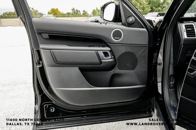 Used 2025 Santorini Black Metallic Land Rover S image 50