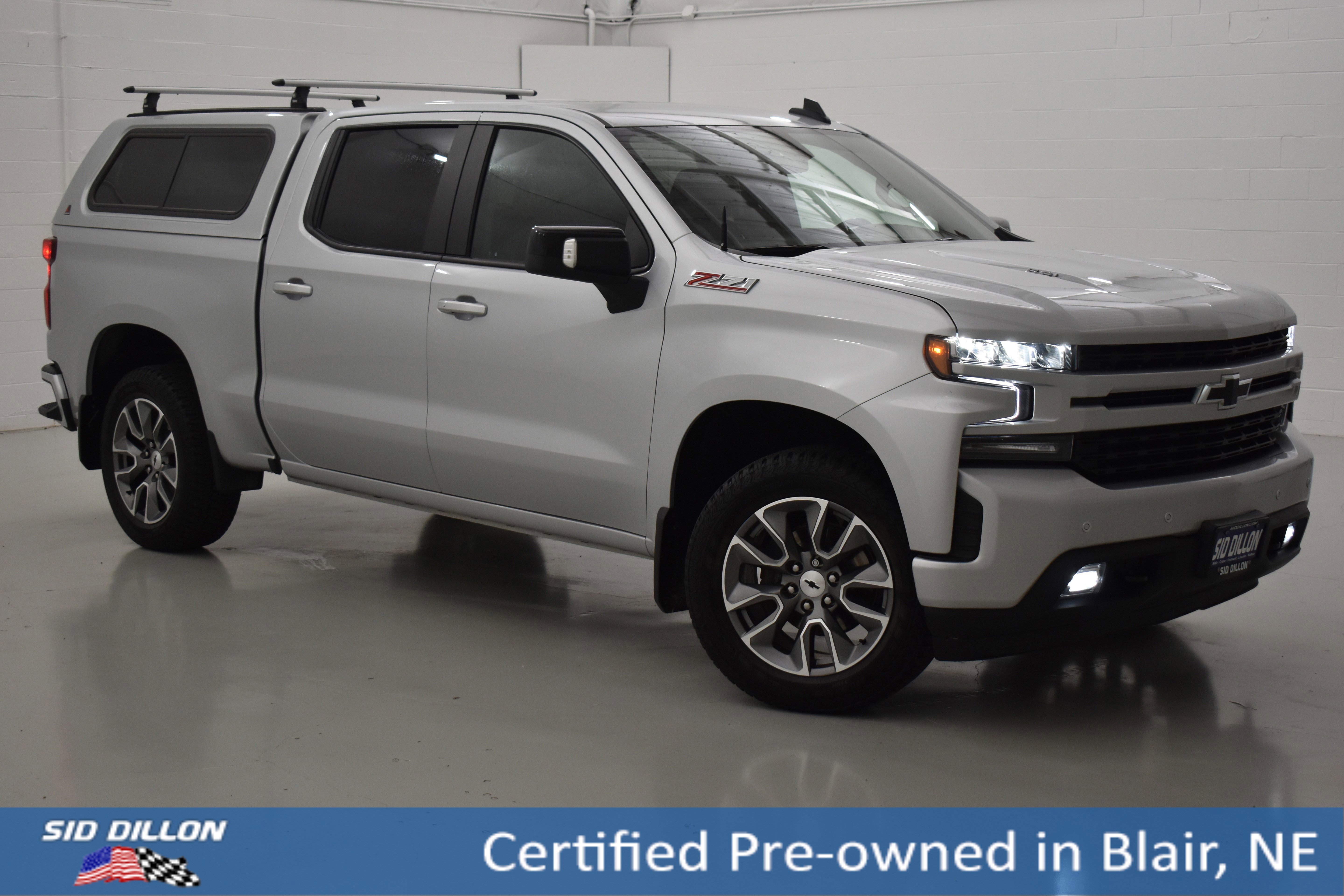 Used 2021 Silver Ice Metallic Chevrolet RST image 12