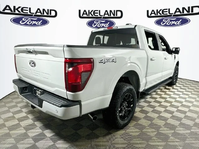 New 2026 White Ford XLT image 3